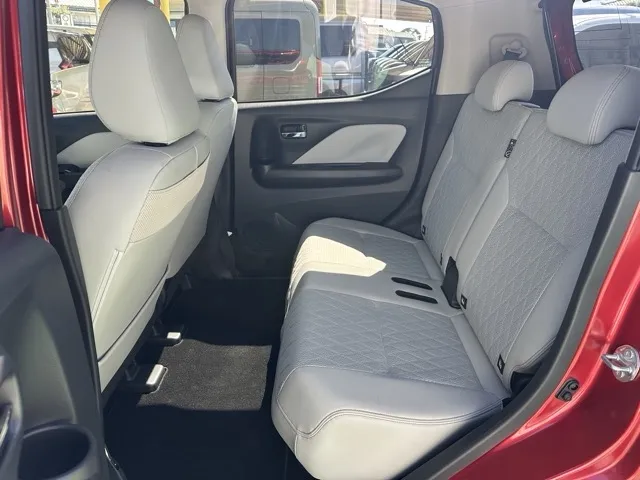 eKクロス(三菱)ＥＶ Ｐプレミアム中古車 4