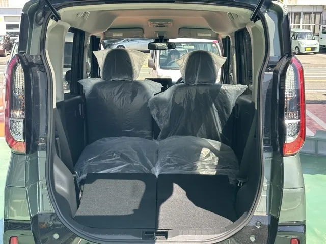 デリカミニ(三菱)G届出済未使用車 9