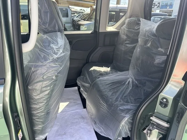 デリカミニ(三菱)G届出済未使用車 4