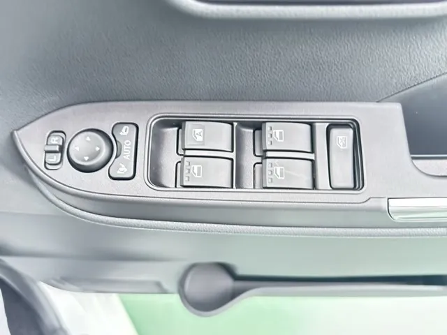 タント(ダイハツ)RS プレミアムプラン届出済未使用車 15