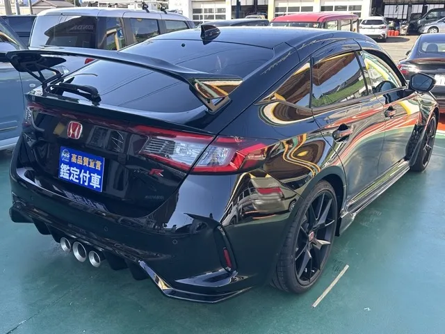 シビック(ホンダ)タイプR レーシングブラックPKG登録済未使用車 10