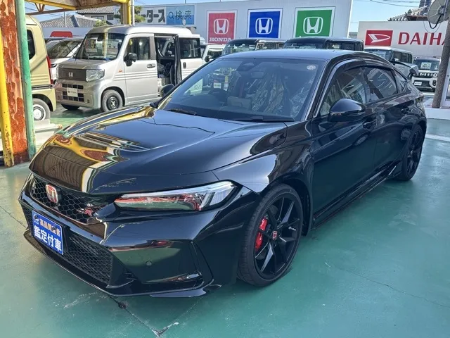 シビック(ホンダ)タイプR レーシングブラックPKG登録済未使用車 1