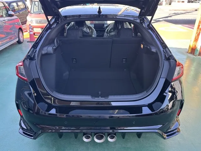 シビック(ホンダ)タイプR レーシングブラックPKG登録済未使用車 8