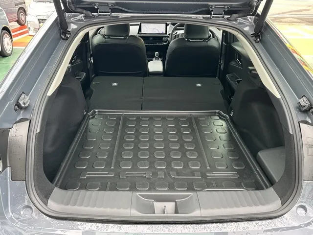 プリウス(トヨタ)Z中古車 8