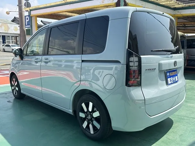 フリード(ホンダ)エアー EX 6人乗登録済未使用車 2