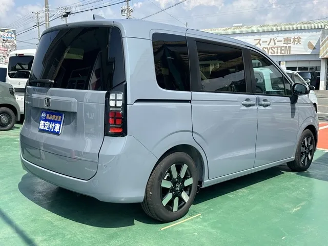フリード(ホンダ)エアー EX 6人乗登録済未使用車 13