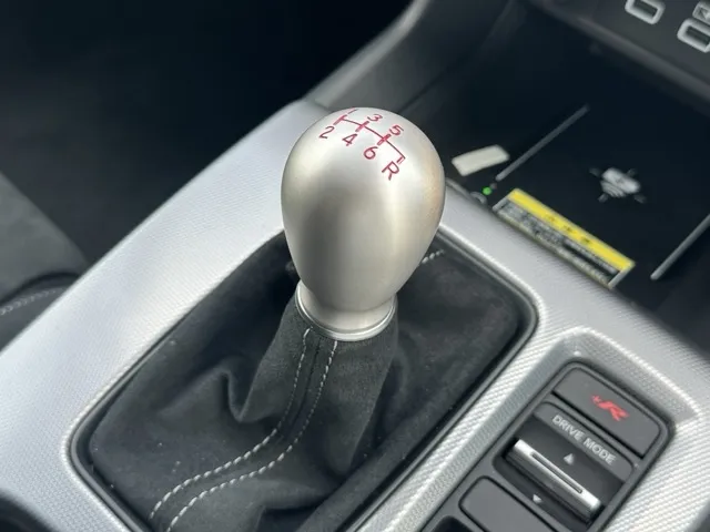 シビック(ホンダ)タイプR レーシングブラックPKG登録済未使用車 16