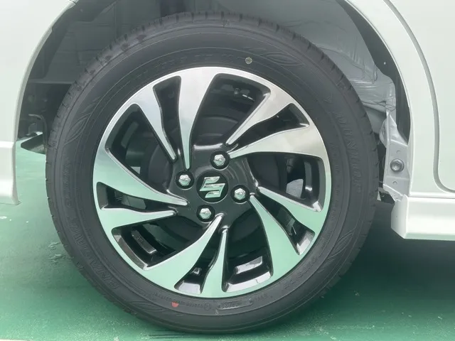 ソリオ(スズキ)ハイブリッドMV登録済未使用車 13