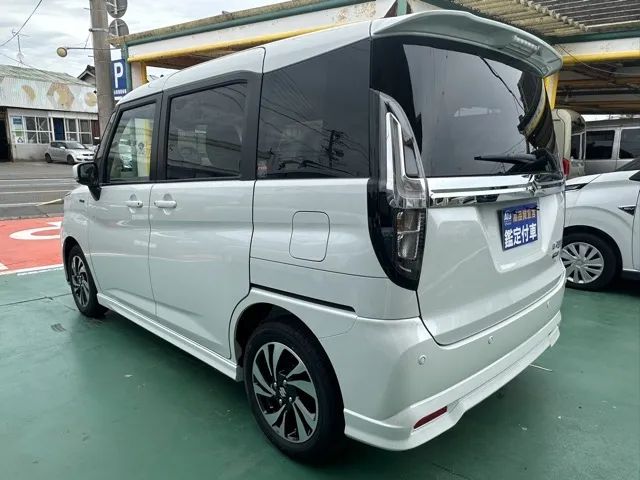 ソリオ(スズキ)ハイブリッドMV登録済未使用車 2