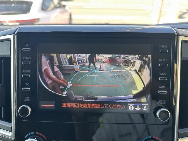 グランエース(トヨタ)プレミアム 6人中古車 22