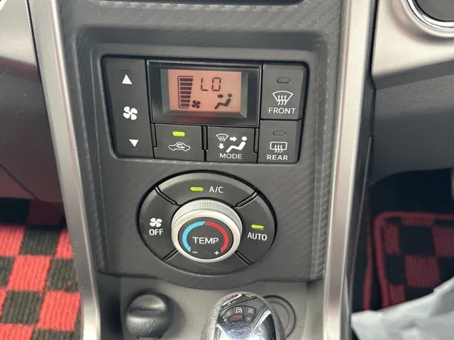 コペン(ダイハツ)エクスプレイ中古車 17