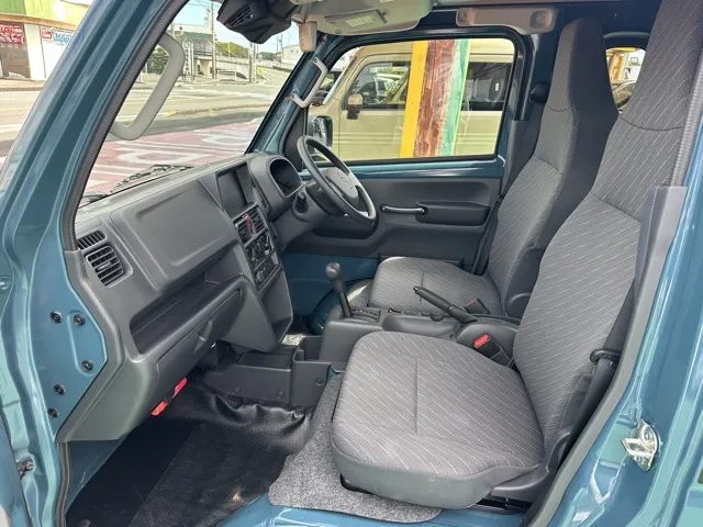 キャリートラック(スズキ)スーパーキャリイXリミテッド 4WD AT中古車 3