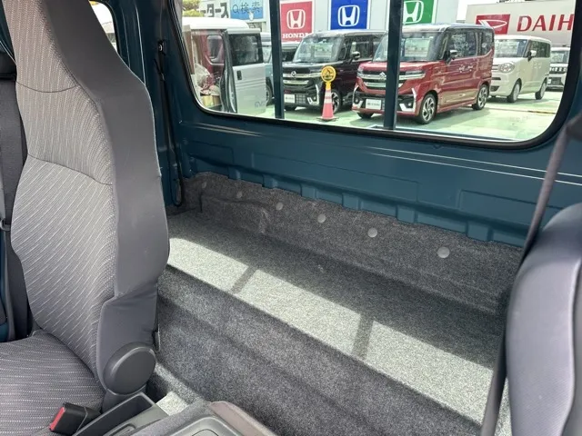 キャリートラック(スズキ)スーパーキャリイXリミテッド 4WD AT中古車 4