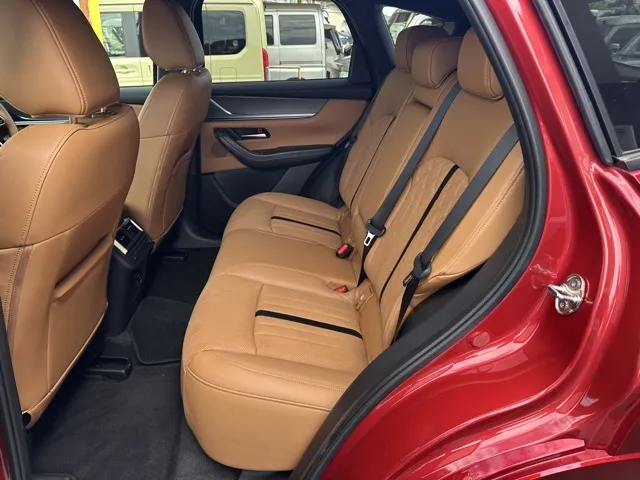 CX-60(マツダ)PHEV プレミアムスポーツ 4WD中古車 5
