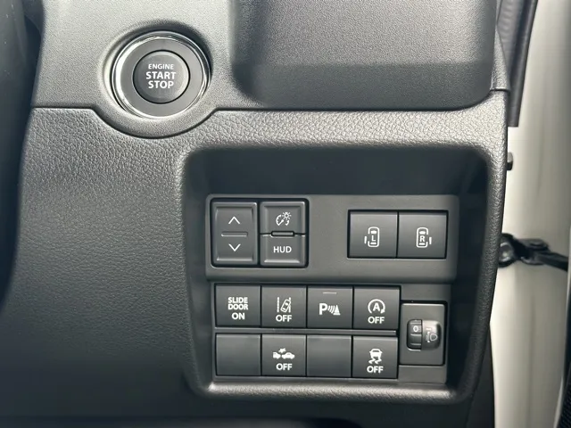 ソリオ(スズキ)ハイブリッドMV登録済未使用車 17