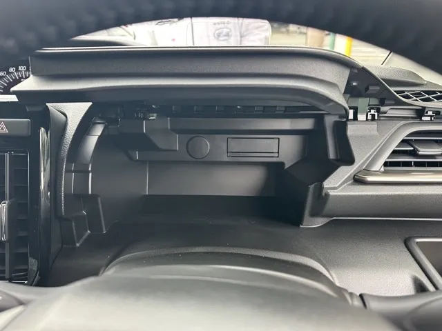 ソリオ(スズキ)ハイブリッドMV登録済未使用車 21