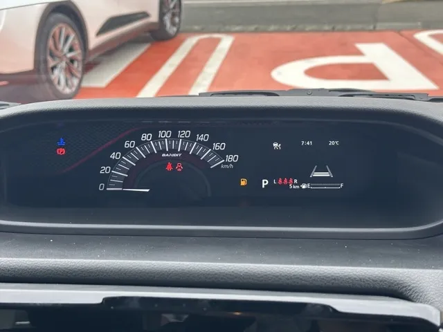 ソリオ(スズキ)ハイブリッドMV登録済未使用車 23