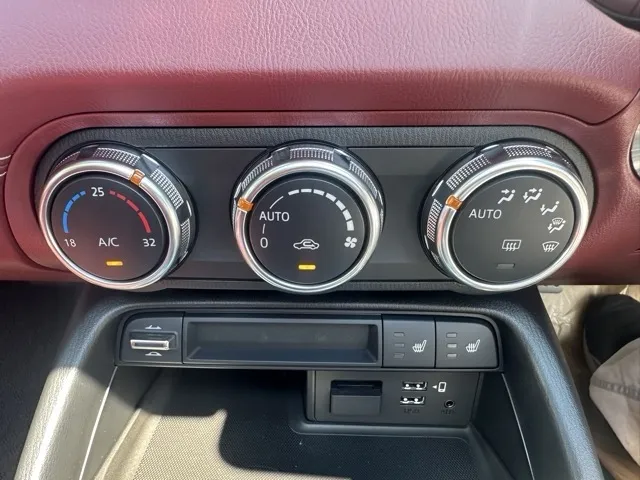 ロードスター(マツダ)VS バーガンディセレクション 6MT中古車 11