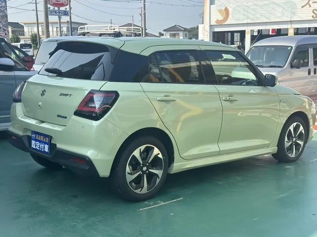 スイフト(スズキ)ハイブリッドMZ 全方位ナビディーラ-試乗車 10