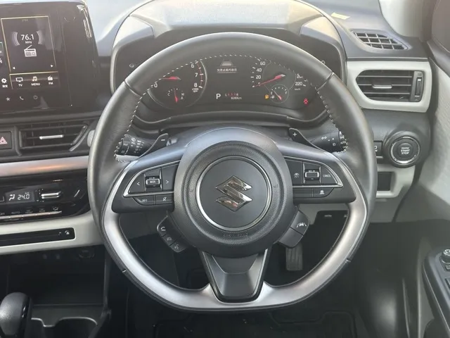 スイフト(スズキ)ハイブリッドMZ 全方位ナビディーラ-試乗車 6