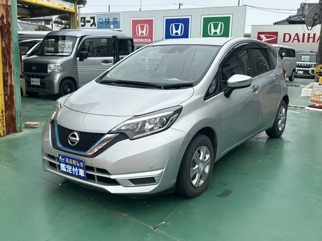 ノート(ニッサン)eパワーB中古車 1