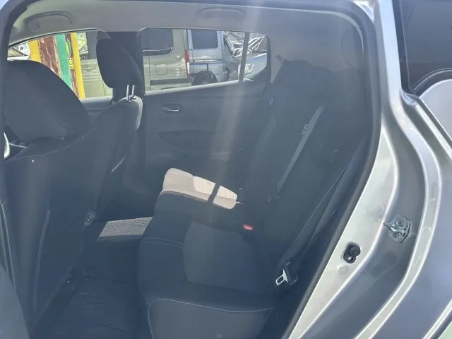 リーフ(ニッサン)Ｘ中古車 4