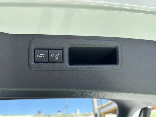 ハリアー(トヨタ)Gタイプ登録済未使用車 9