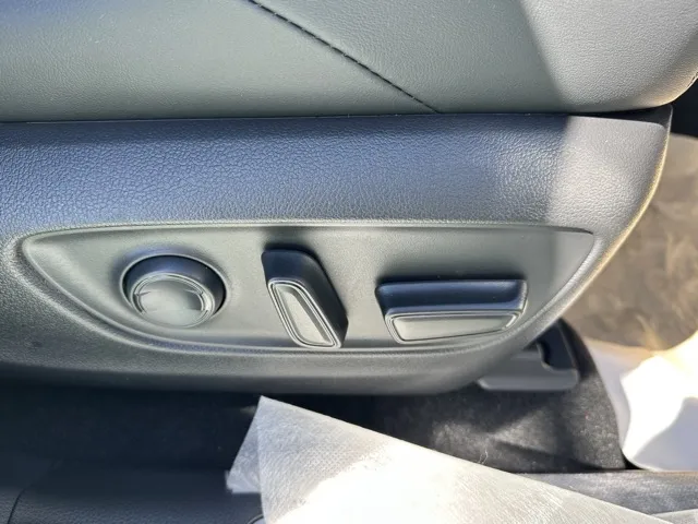 ハリアー(トヨタ)Gタイプ登録済未使用車 13