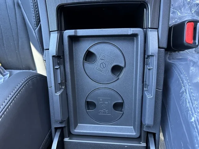 ハリアー(トヨタ)Gタイプ登録済未使用車 15