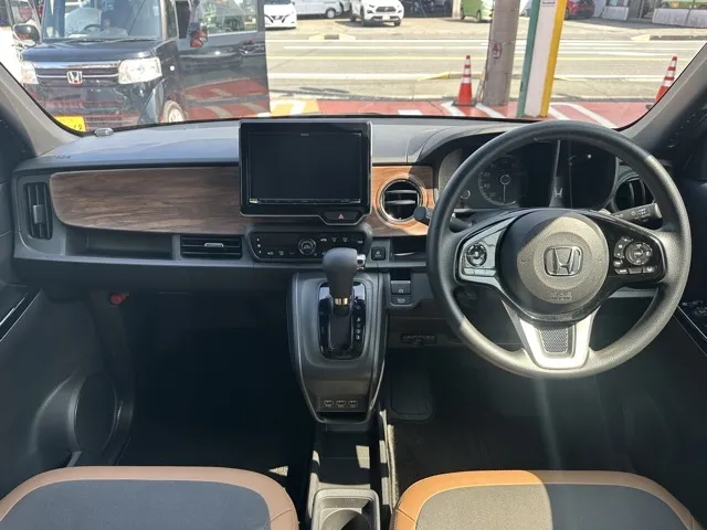 N-ONE(ホンダ)オリジナル スタイルプラスアーバン中古車 5
