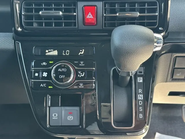 タント(ダイハツ)Xセレクション UGP届出済未使用車 16