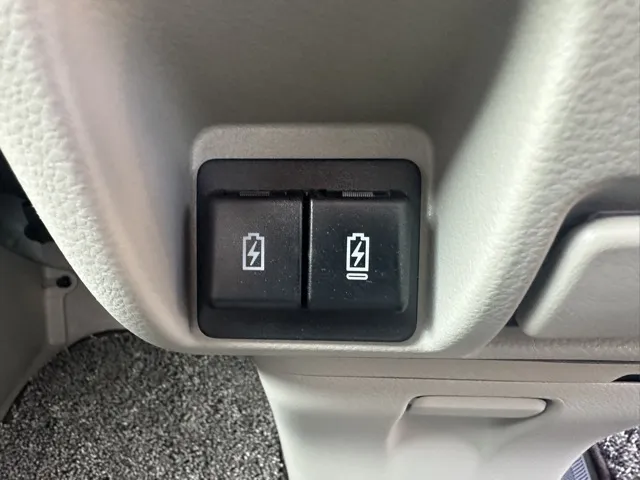 クリッパー(ニッサン)E  ハイルーフ ４WD中古車 21