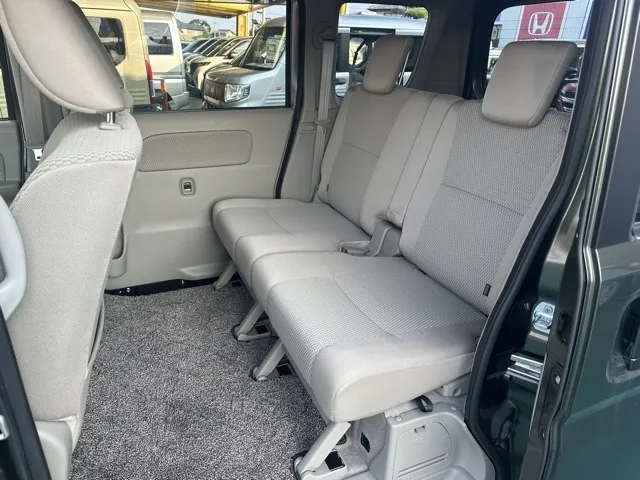 クリッパー(ニッサン)E  ハイルーフ ４WD中古車 4