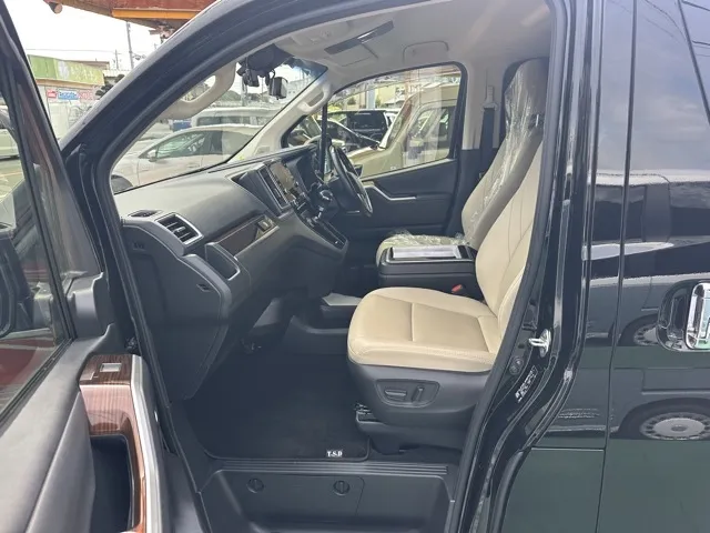 グランエース(トヨタ)G 8人中古車 3