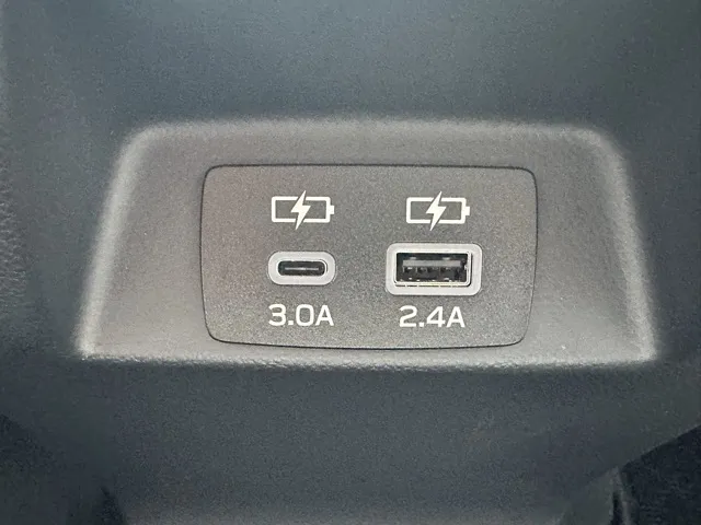 インプレッサ(スバル)ST-G 4WDレンタＵＰ 7
