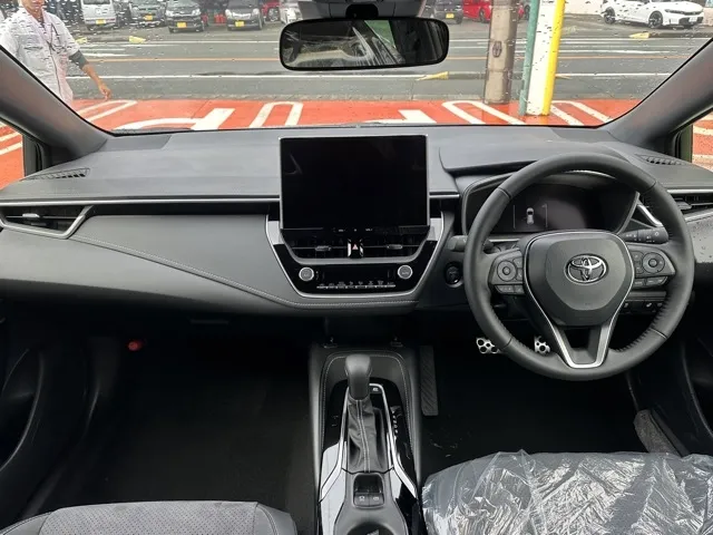 カローラ(トヨタ)ハイブリッド アクティブスポーツ登録済未使用車 6