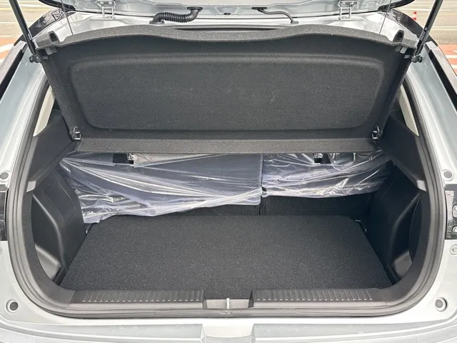 フロンクス(スズキ)ベースグレード登録済未使用車 9