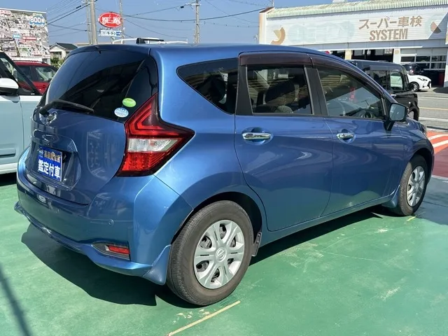 ノート(ニッサン)Ｘ中古車 10
