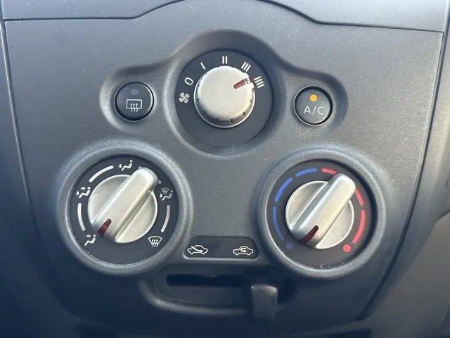 ノート(ニッサン)Ｘ中古車 17