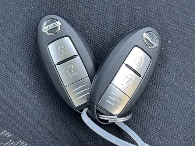 ノート(ニッサン)Ｘ中古車 28