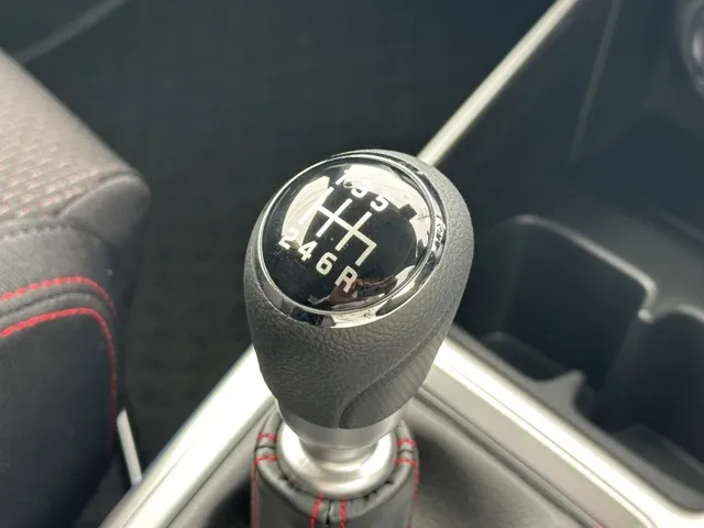 スイフト(スズキ)ファイナルエディション登録済未使用車 15