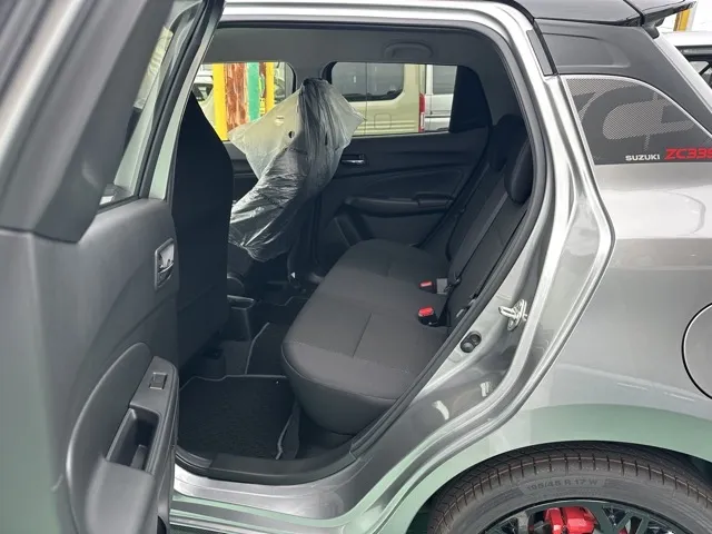スイフト(スズキ)ファイナルエディション登録済未使用車 4
