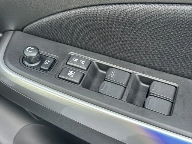 スイフト(スズキ)ファイナルエディション登録済未使用車 12