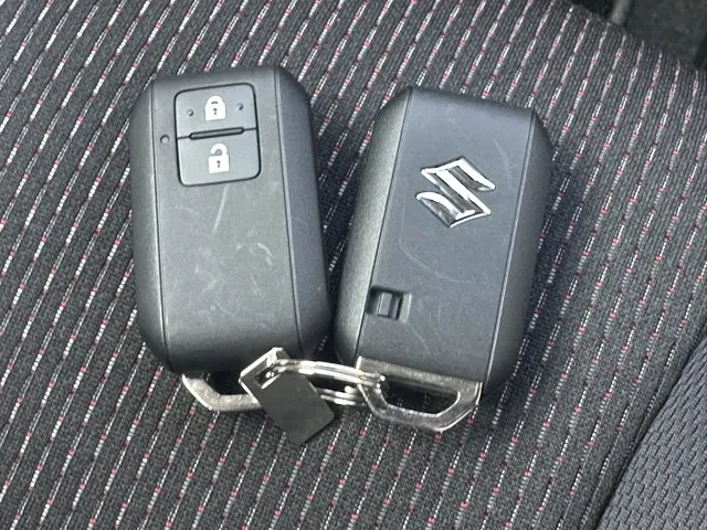 スイフト(スズキ)ファイナルエディション登録済未使用車 20