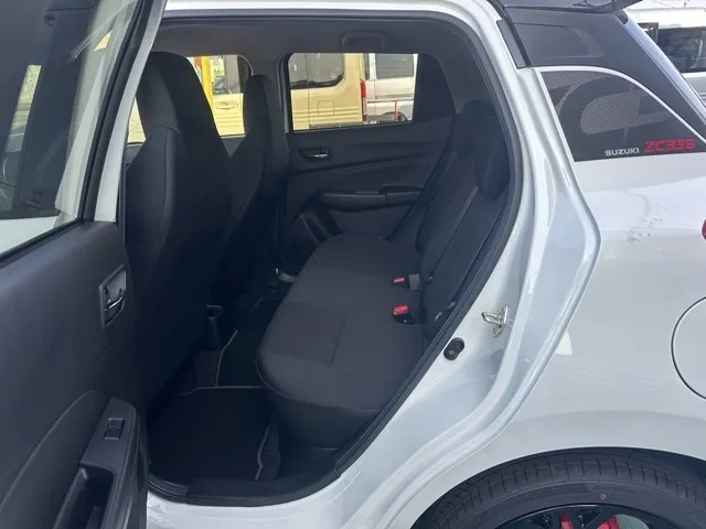 スイフト(スズキ)ファイナルエディション登録済未使用車 4