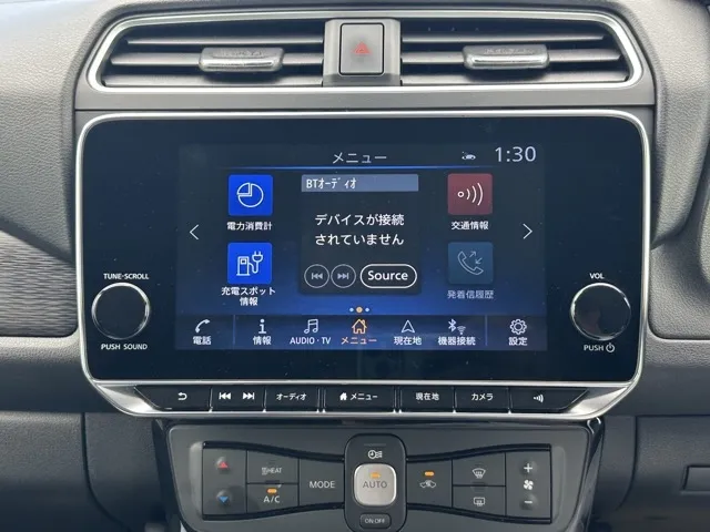 リーフ(ニッサン)アーバンクロム中古車 21