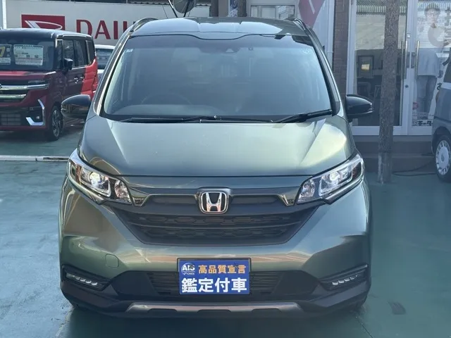 フリード(ホンダ)クロスター BLACK STYLE中古車 22