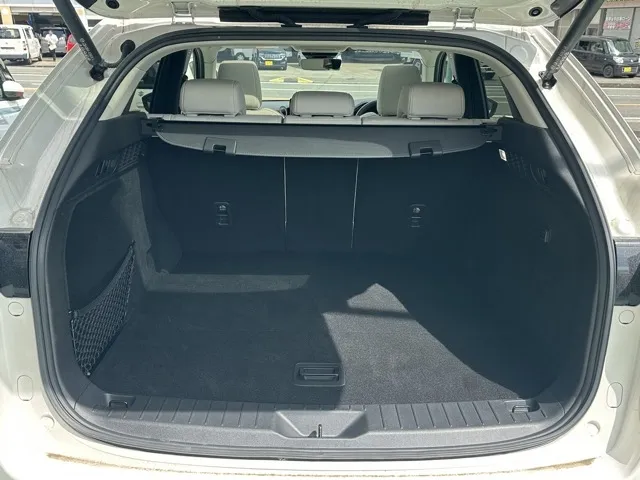 CX-60(マツダ)PHEV プレミアムモダン 4WDディーラ-試乗車 9
