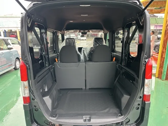 N-VAN(ホンダ)FUNターボ 4WD届出済未使用車 10