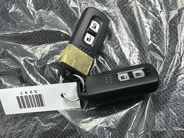 N-VAN(ホンダ)FUNターボ 4WD届出済未使用車 23